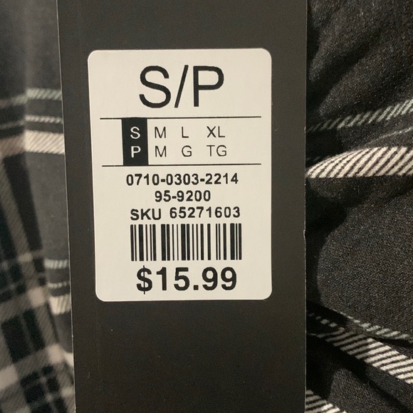 Plaid Ruched Top - Picture 3 of 4